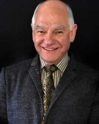 Dr Avrum Bluming – Oncologist